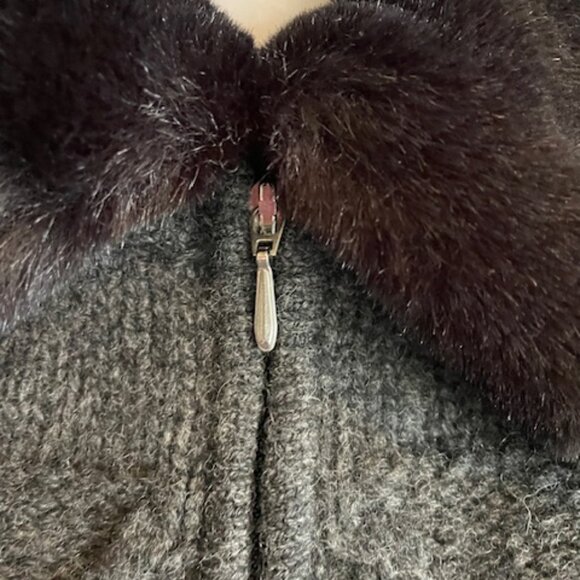 TALBOTS Faux Fur Nordic Lambs Wool Zip Front Removable Collar Cardigan Sweater M - Picture 5 of 17
